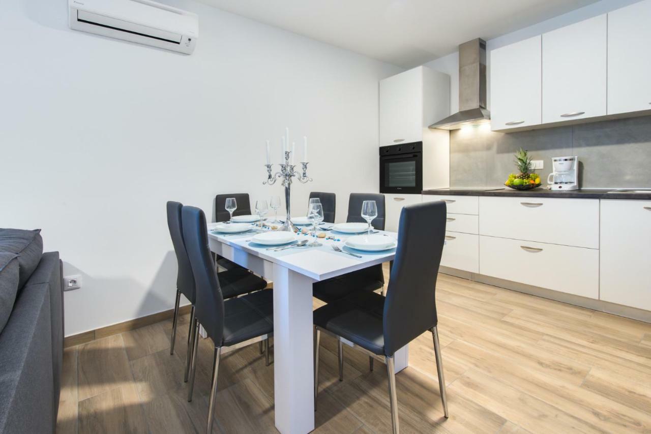 Apartman Tarnik's Apartment Viskovo Bagian luar foto