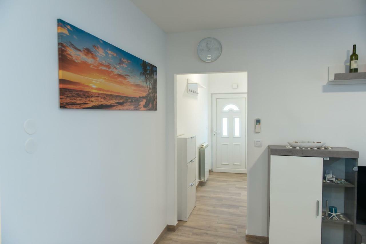 Apartman Tarnik's Apartment Viskovo Bagian luar foto