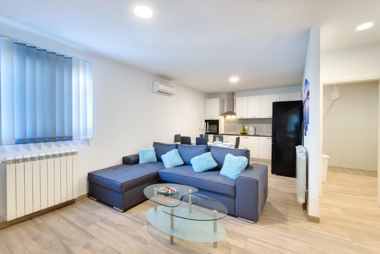 Apartman Tarnik's Apartment Viskovo Bagian luar foto